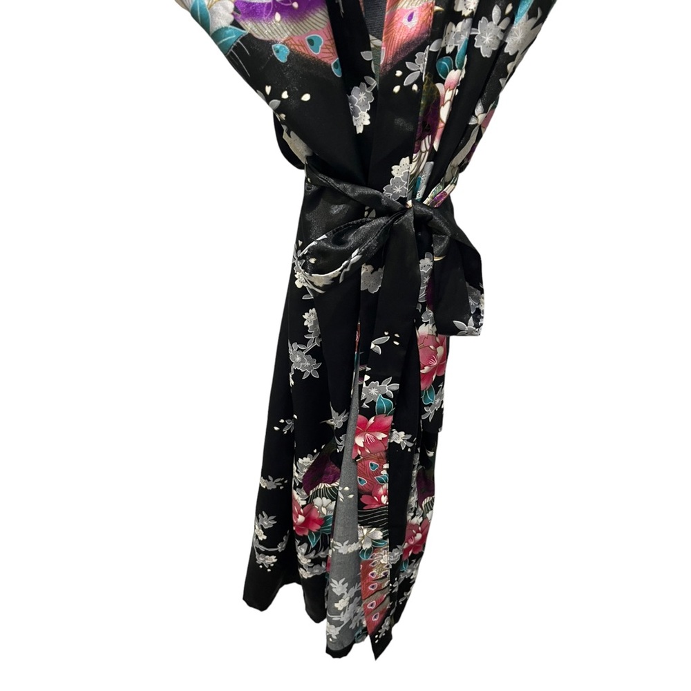 TANGYIHUI SILKY SATIN BLACK FLORAL PEACOCK ROBE WITH MATCHING BELT SIZE XXL - Picture 11 of 16
